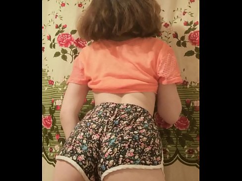 ❤️ Seksi mlada bejba se pred kamero sleče s kratkih hlač Porno na sl.myinvest.top ﹏